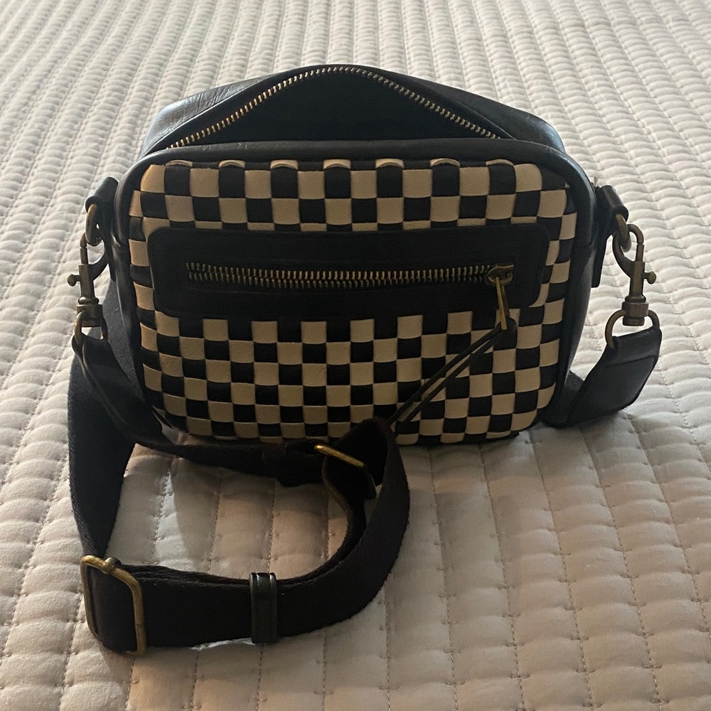 Universal Thread Black and Cream Checkered Bag purse